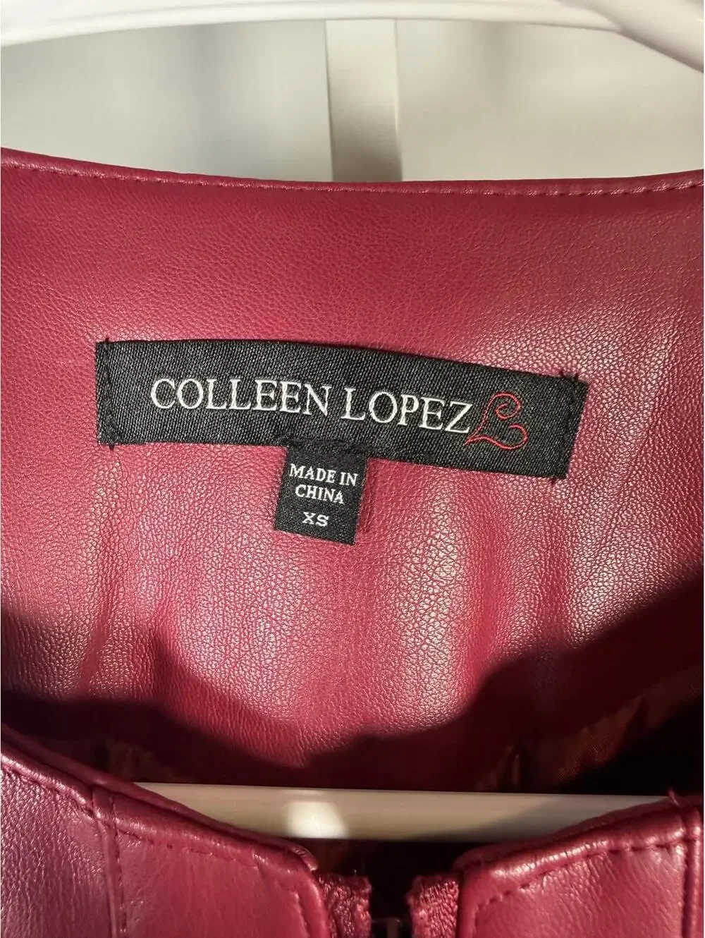 NWT Colleen Lopez Beaded Mesh Sleeve Faux Leather Moto Jacket Size XS - Picture 5 of 8